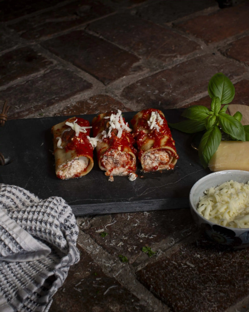 Cheese Manicotti in Sauce